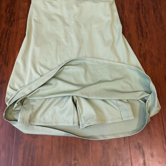 NWT MWL MADEWELL Flex 2.0 Fitness Dress in Gatehouse Green - Picture 4 of 13